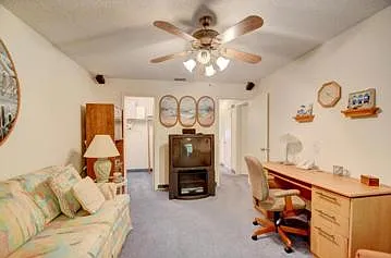 14606 Lucy Dr — Photo 5