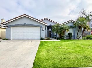 6416 Springtime Ct, Bakersfield, CA 93313