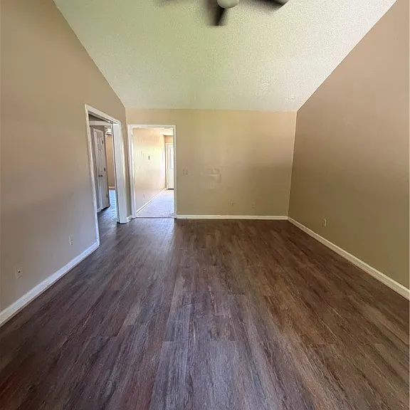 26 Chatham St #A — Photo 11