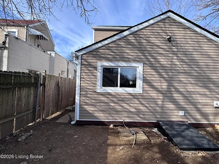 207 N 19th St — Photo 16