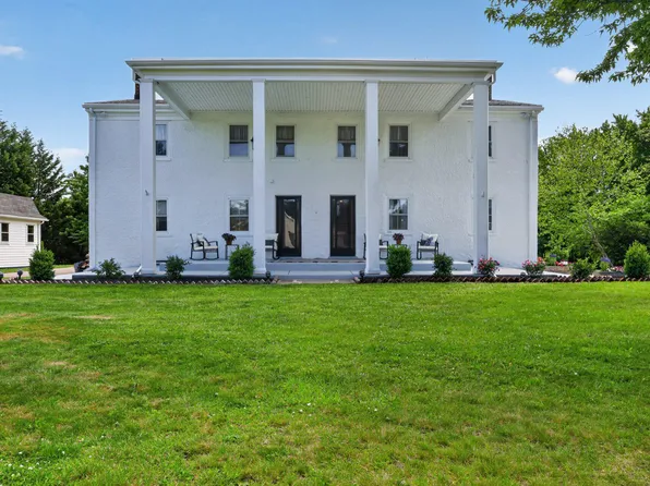 750 Loch Alsh Ave, Ambler, PA 19002
