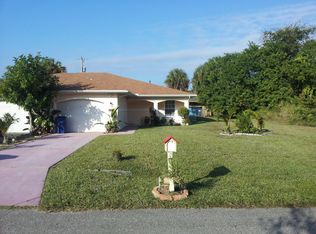 543 Glendale Ave, Lehigh Acres, FL 33936
