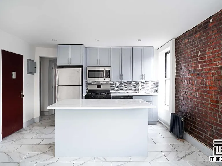 1873 Lexington Ave #4A — Photo 4