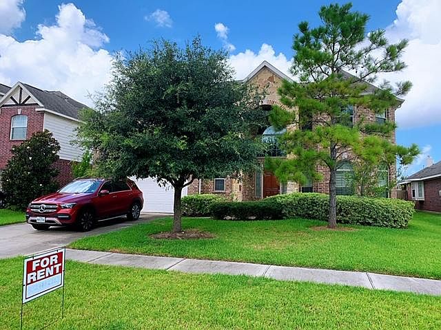 1st image of 710 Streamwood Ln #1