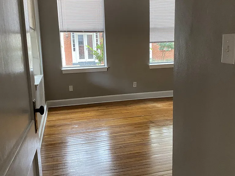 1412 Government St — Photo 7