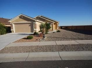 8060 Tuscarora Rd NW, Albuquerque, NM 87114