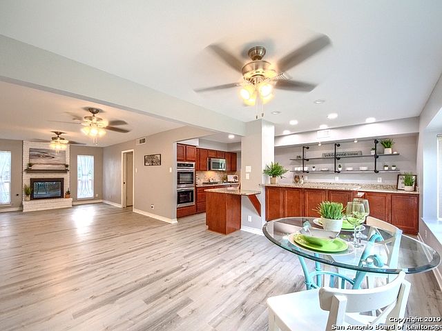1st image of 112 Cueva Ln