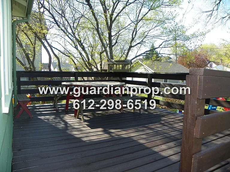 983 Edmund Ave — Photo 21