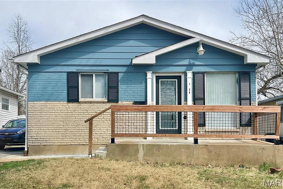 1st image of 1239 Peggy Ct