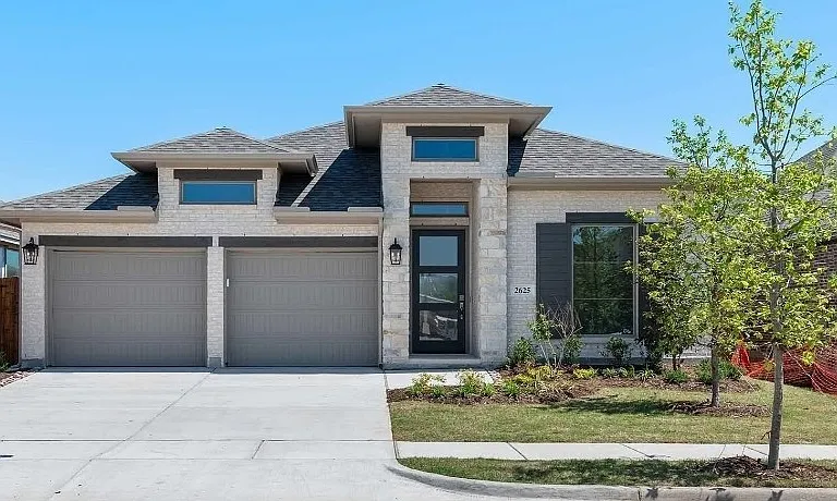 2625 Fargo Pl — Photo 1
