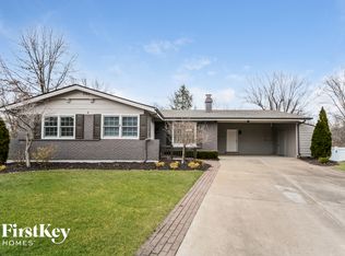 4 Blazedwood Ct, Ballwin, MO