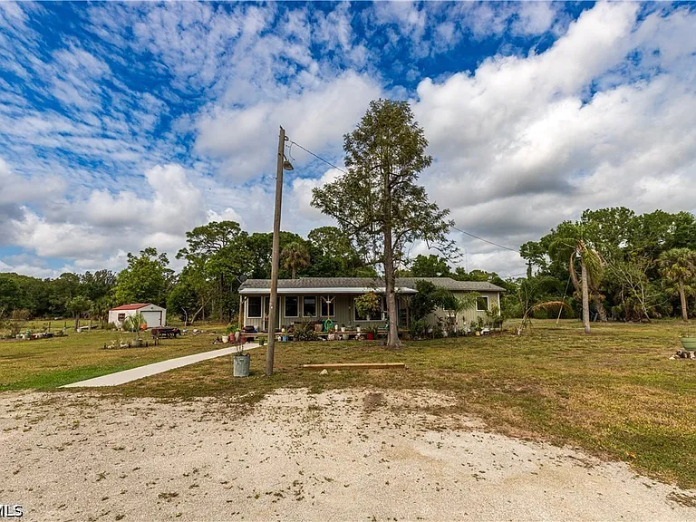 17841 Palm Creek Dr — Photo 2