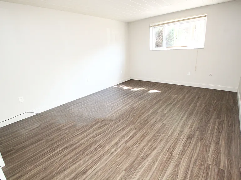 444 Orchard Ave — Photo 9