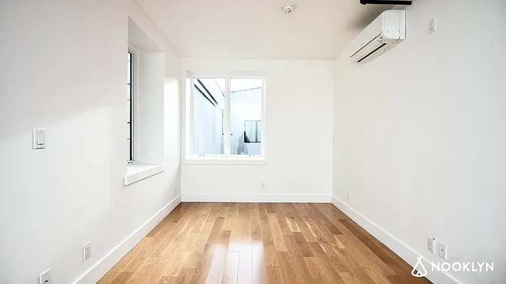 Rented by Nooklyn NYC LLC | media 10