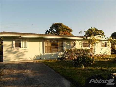 1st image of 4751 NW 181st Ter