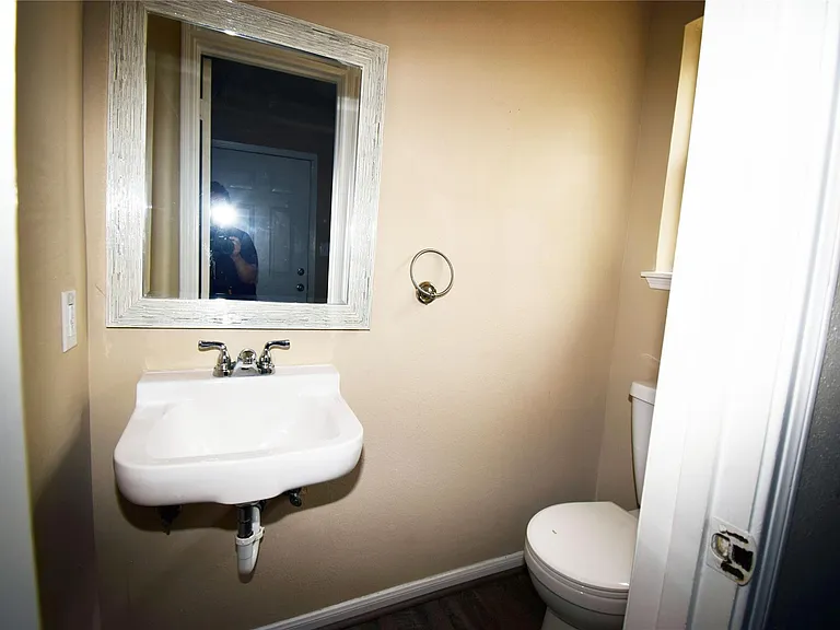 1806 Cedarwood Ct — Photo 38