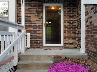 12907 S Raintree Dr, Olathe, KS 66062