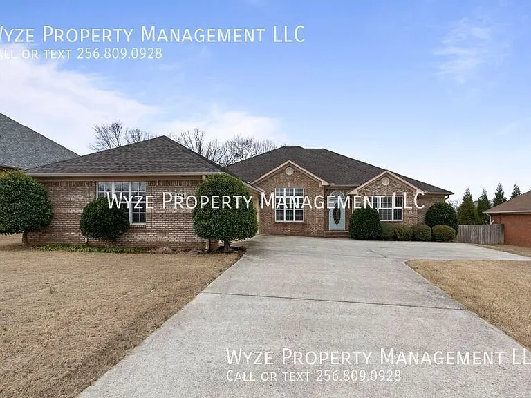 104 Hardiman Place Ln — Photo 2