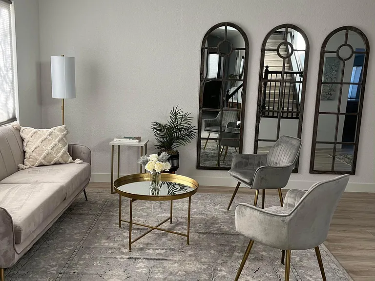 Loma Verde Dr — Photo 9