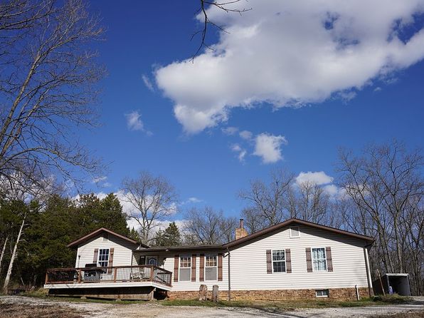 486 Schaper Rd, Foristell, MO 63348