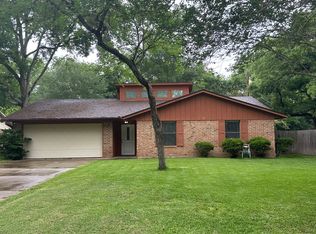 2711 Wilderness Dr N, College Station, TX 77845