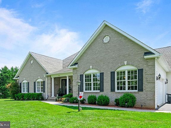 2nd image of 7609 Baileys Rd