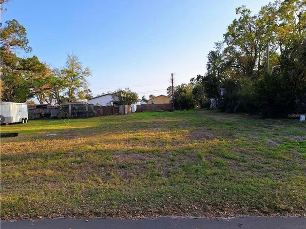 4380 57th Ave N #28, Saint Petersburg, FL 33714