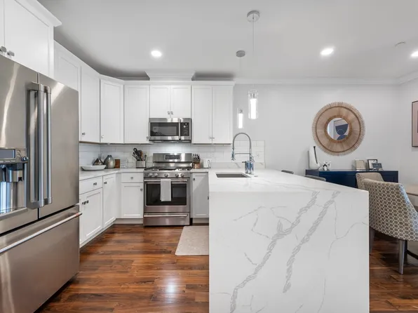 87 Medford St #311, Medford, MA 02155