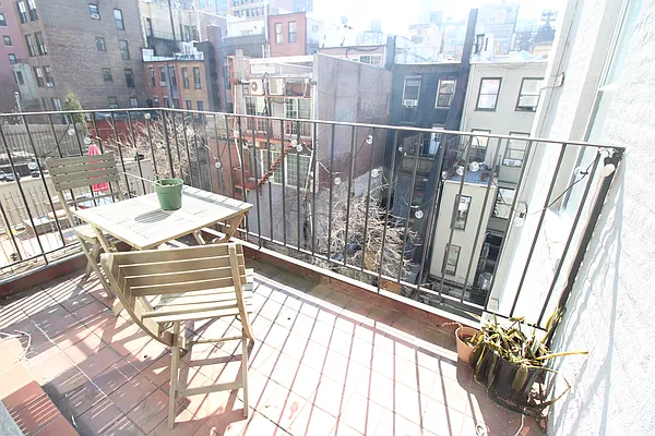 Rented by Luxor Homes & Investment Realty | media 19