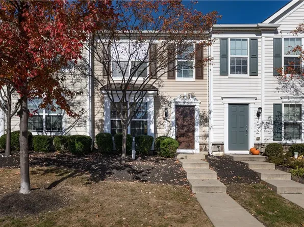 8443 Saylor Ct, Breinigsville, PA 18031