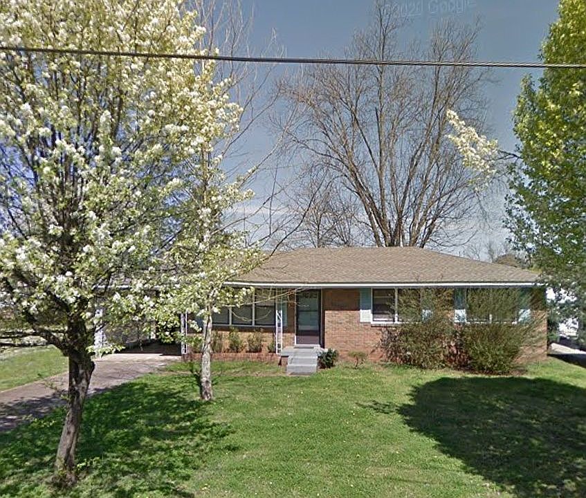 1st image of 3812 Saturn Dr SW