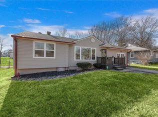 4720 S Crysler Dr, Independence, MO 64055