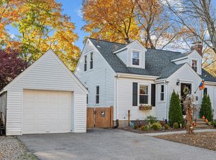 49 Spruce St, Framingham, MA 01701