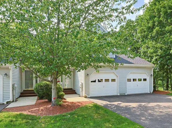 42 Mountain Laurel Ln, Fitchburg, MA 01420