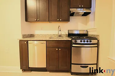 Rented by Link NY Realty