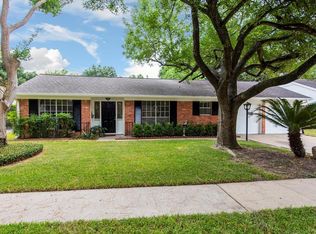 8003 Sharpview Dr, Houston, TX 77036