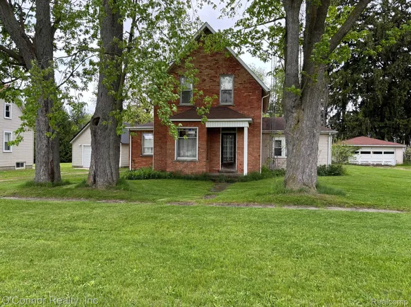 3927 W Sheldon Rd, Carsonville, MI 48419