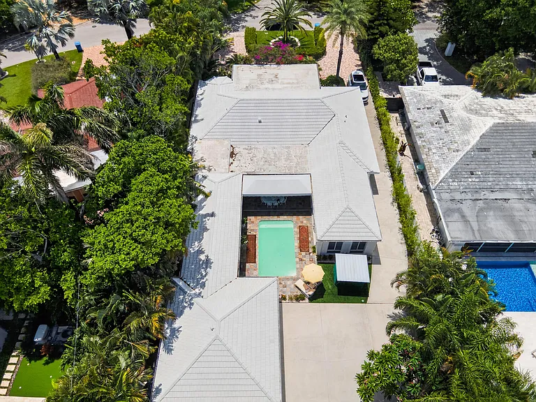714 S Atlantic Dr — Photo 6