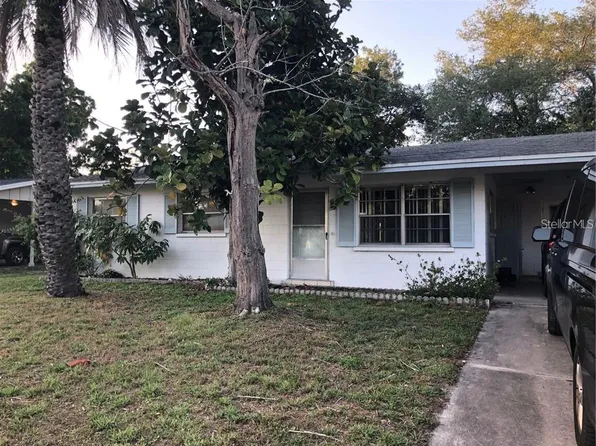 5033 Brookmeade Dr, Sarasota, FL 34232
