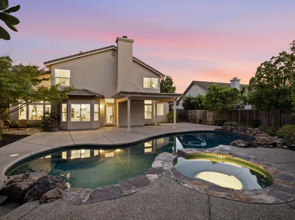 254 Luna Cir, Folsom, CA 95630