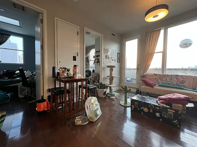 202 Starr St #4R — Photo 40