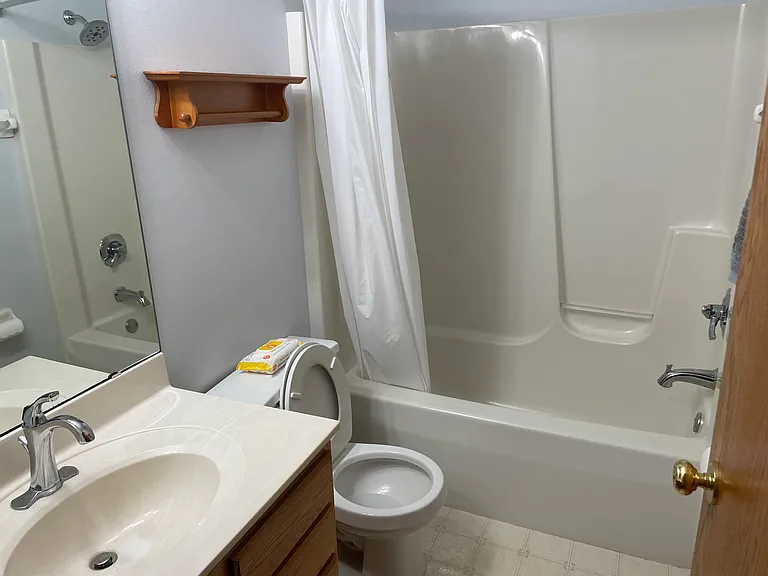 818 Twin Pines Dr — Photo 5