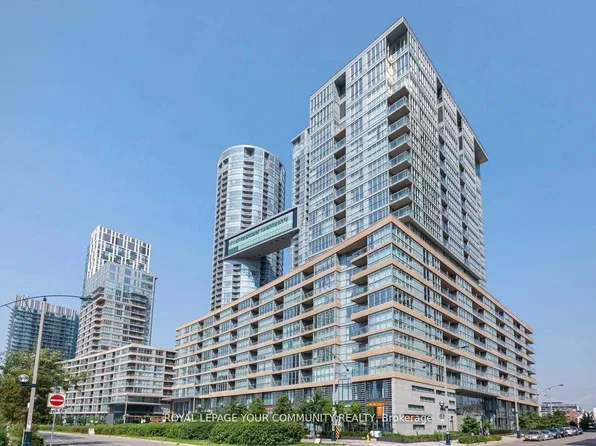 10 Capreol Ct #902, Toronto, ON M5V 4B3