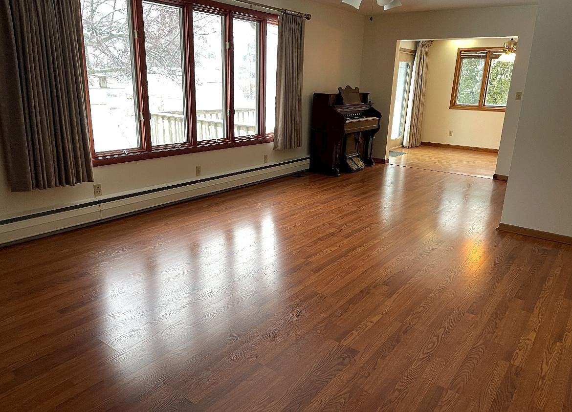 2898 Hemmeter Rd, Saginaw, MI 48603 Zillow