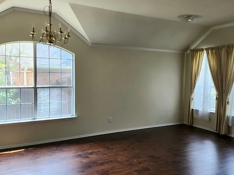 Formal dining