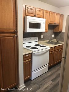 537 W 5th St, Cheyenne, WY, 82007