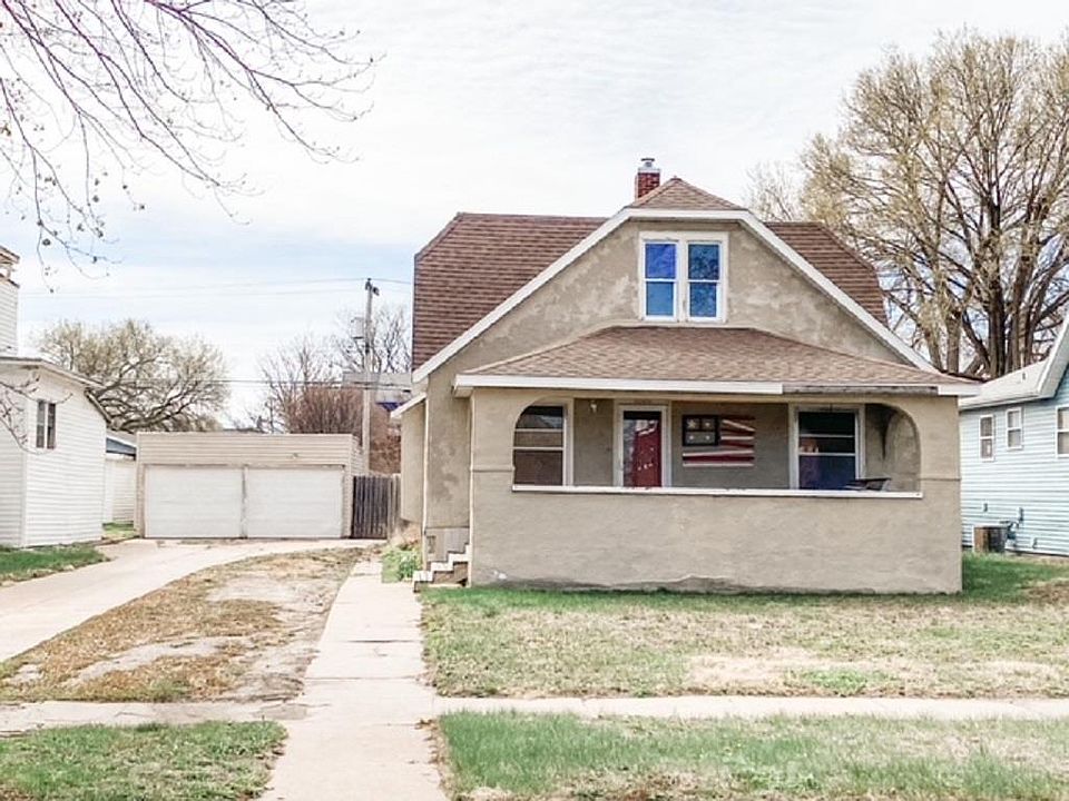 1st image of 1008 W 5th St