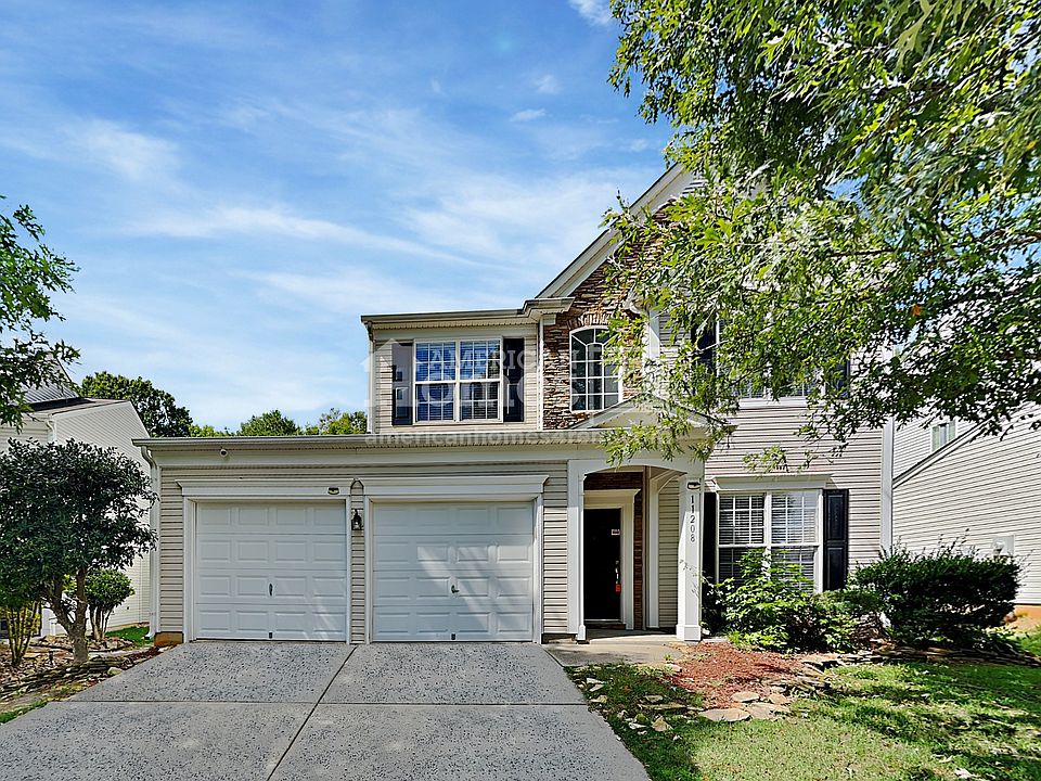 1st image of 11208 Cypress View Dr