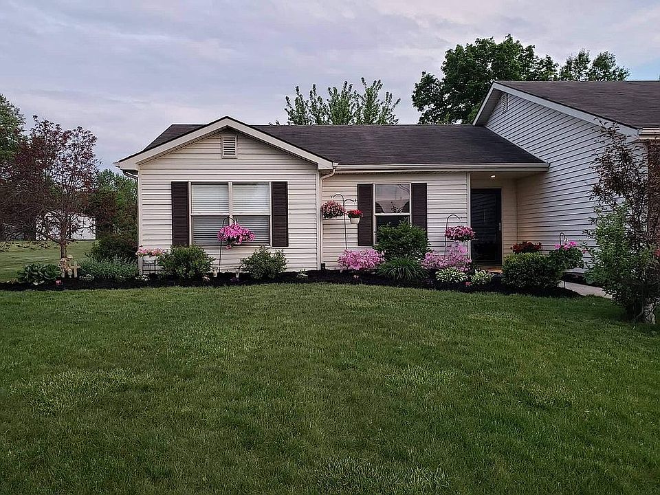 1st image of 1412 E Bridget Ln