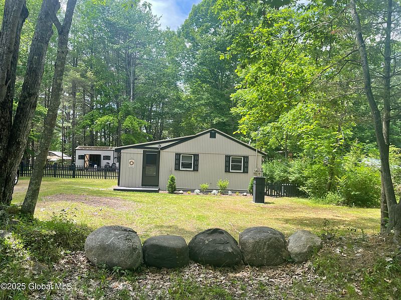3rd image of 1469 S Shore Road